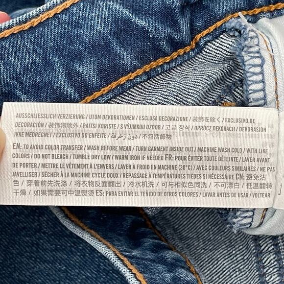 Abercrombie And Fitch The 90's Straight Ultra High Rise Jeans 32S Distressed NWT - Picture 12 of 15